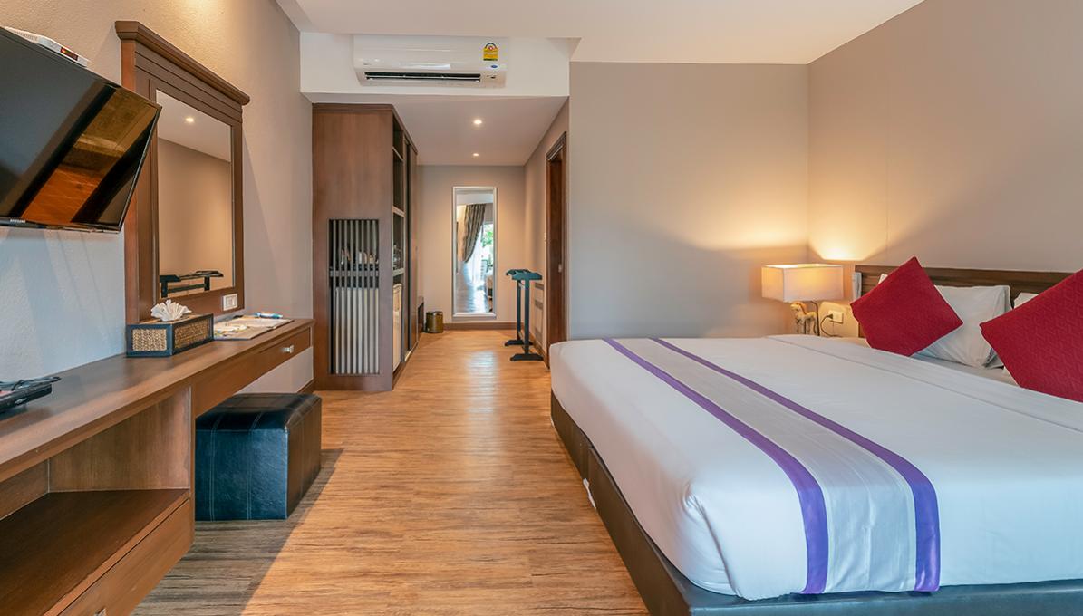 https://khokhaoandamanresort.com/images/accommodation/1/cnk_khokhao_WZB_6756.jpg
