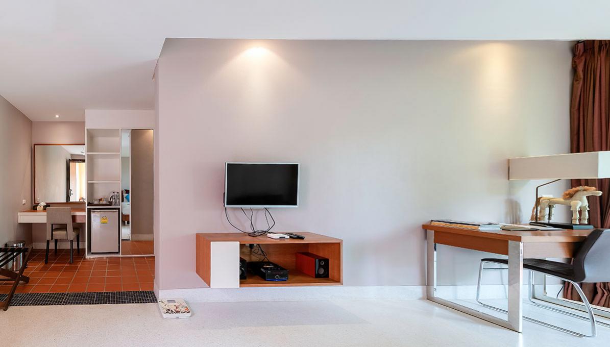 https://khokhaoandamanresort.com/images/accommodation/3/cnk_khokhao_WZB_6705.jpg
