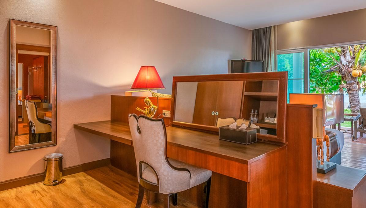 https://khokhaoandamanresort.com/images/accommodation/6/cnk_khokhao_WZB_6793.jpg